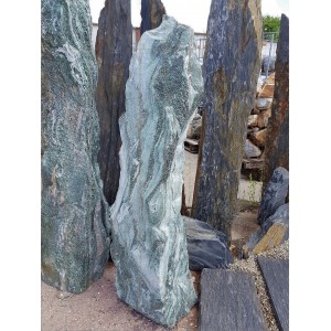 Kvartsiitmonoliit Green nr 2 (Vilniuses)