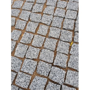 Sebra-graniitklotsid, 10 × 10 × 5, kg 