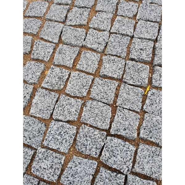 Sebra-graniitklotsid, 10 × 10 × 5, kg